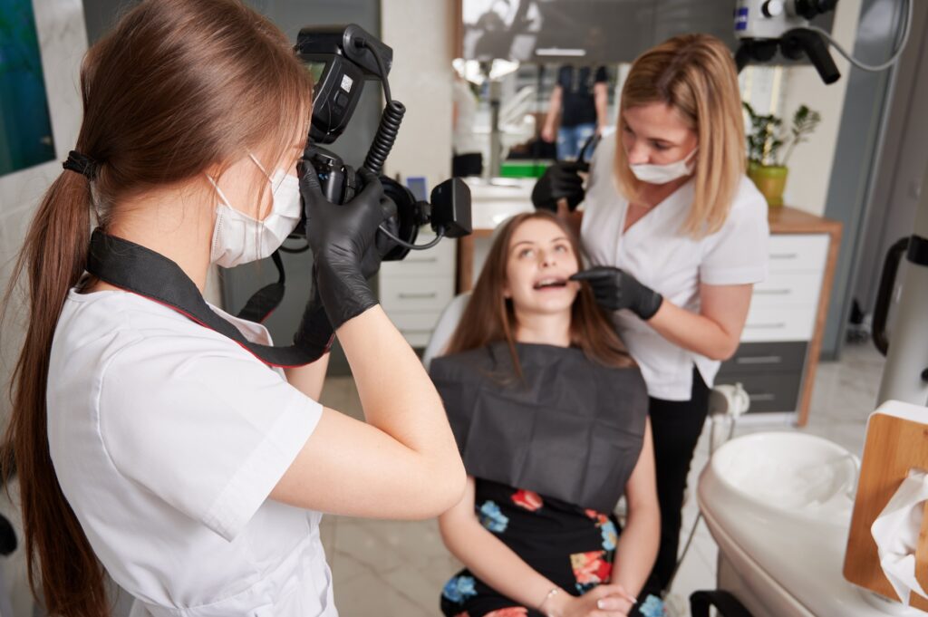 Why Dental Practices Should Invest in Video