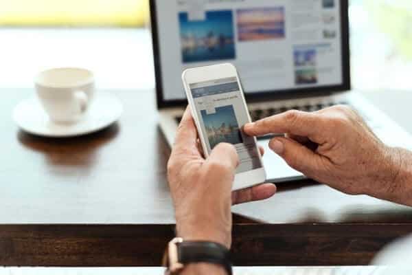 How Mobile Phones Changed the SEO and User Experience Game 2 bad user experience on website