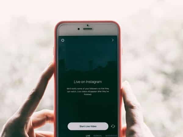tools that can help you create engaging instagram stories